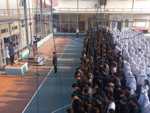 UPACARA PERINGATAN HARI KESAKTIAN PANCASILA 1 OKTOBER 2026 DI SMAN 2 MAJALENGKA